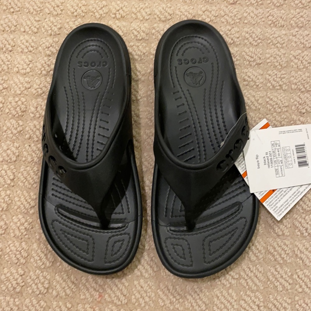 NWT CROCS Baya Flip Flops, black, women’s 9